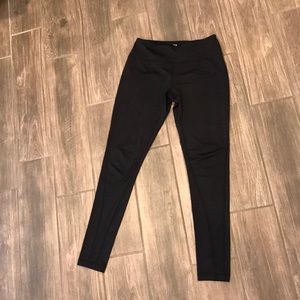 Zella black leggings
